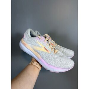 Brooks Ghost 16 Running Shoes Womens 10.5 White Gray Orchid Sneaker Outdoor Gym